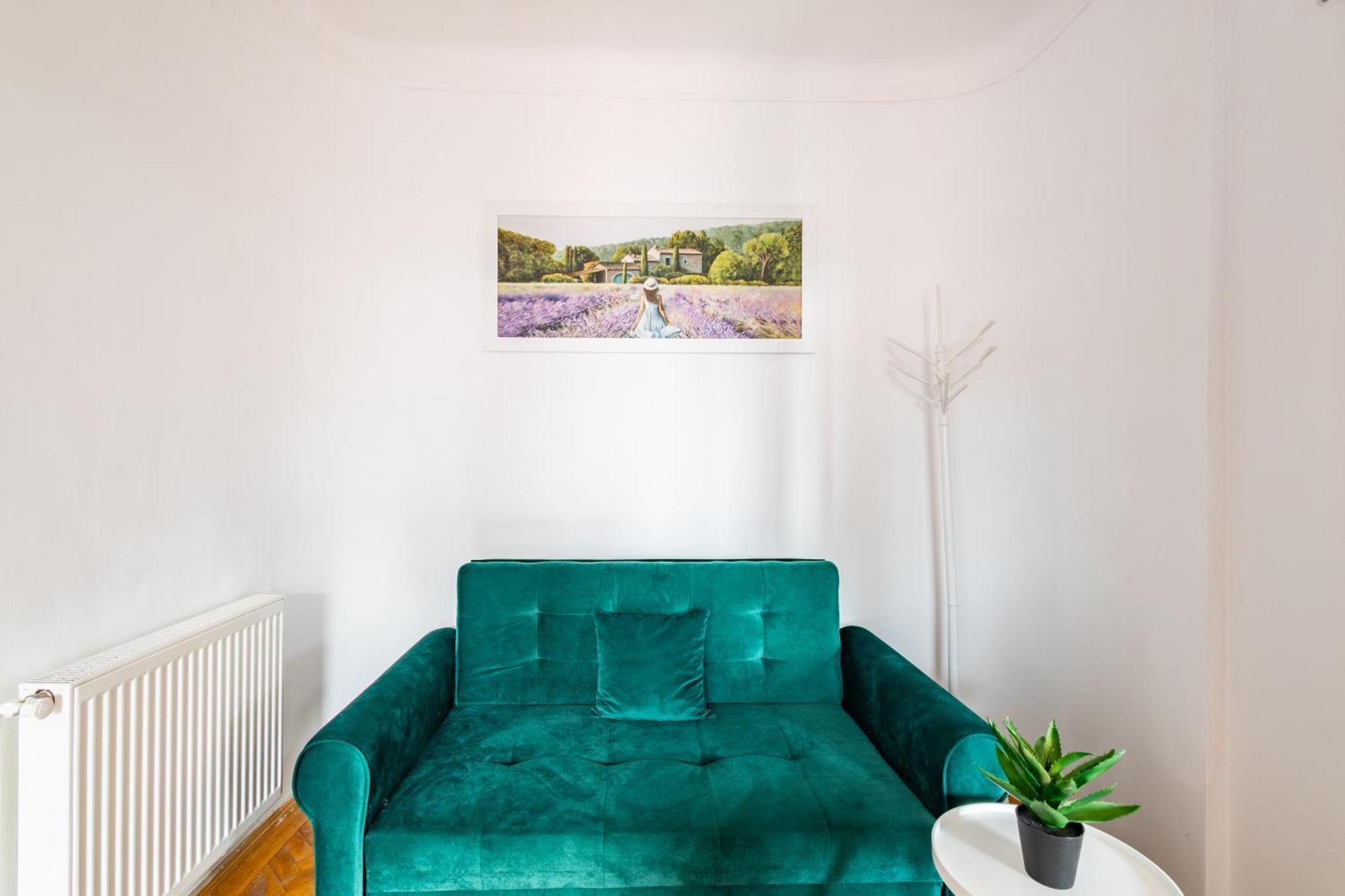 Downtown Victoria Apartments By Citybookings Bukarest Kültér fotó
